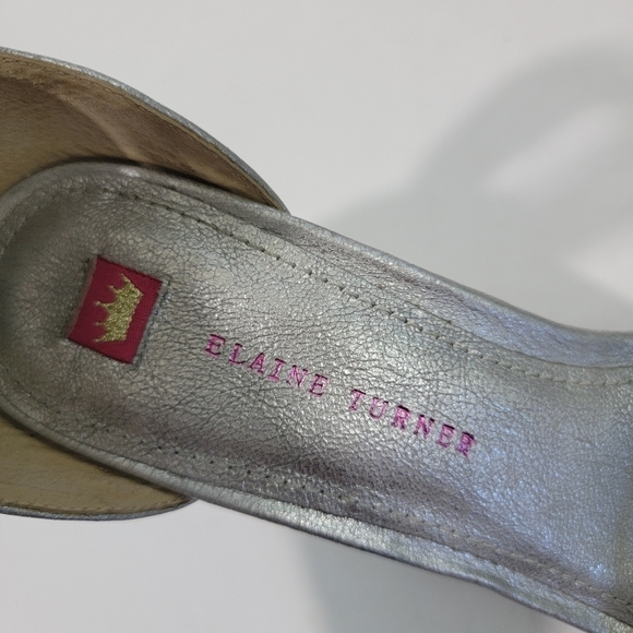 NEW ELAINE TURNER Women's Wedges Strappy Sandals Sz 10 Silver Comfy - Picture 8 of 12